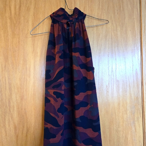 NWT Joie Erola B Silk Camo Halter Top - Picture 4 of 5